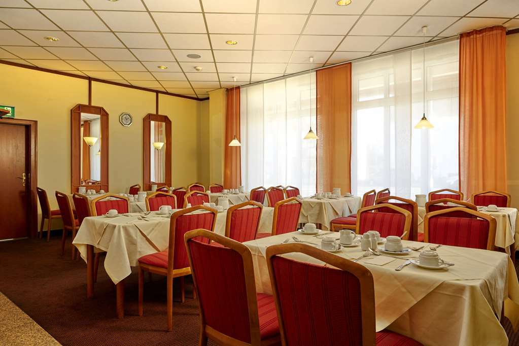 Taste Smart Hotel Lampertheim Restauracja zdjęcie
